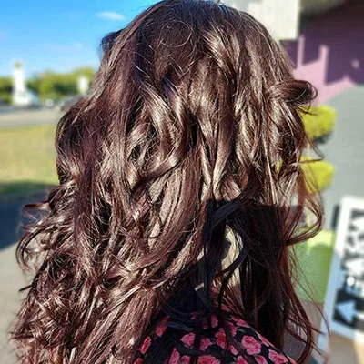 resultat-coloration-vegetale Photo d'une coloration végétale à nantes réalisé par AJD'Sens coiffeur bio