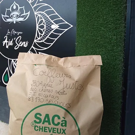 Photo sac à recyclage cheveux à Nantes et Vallet